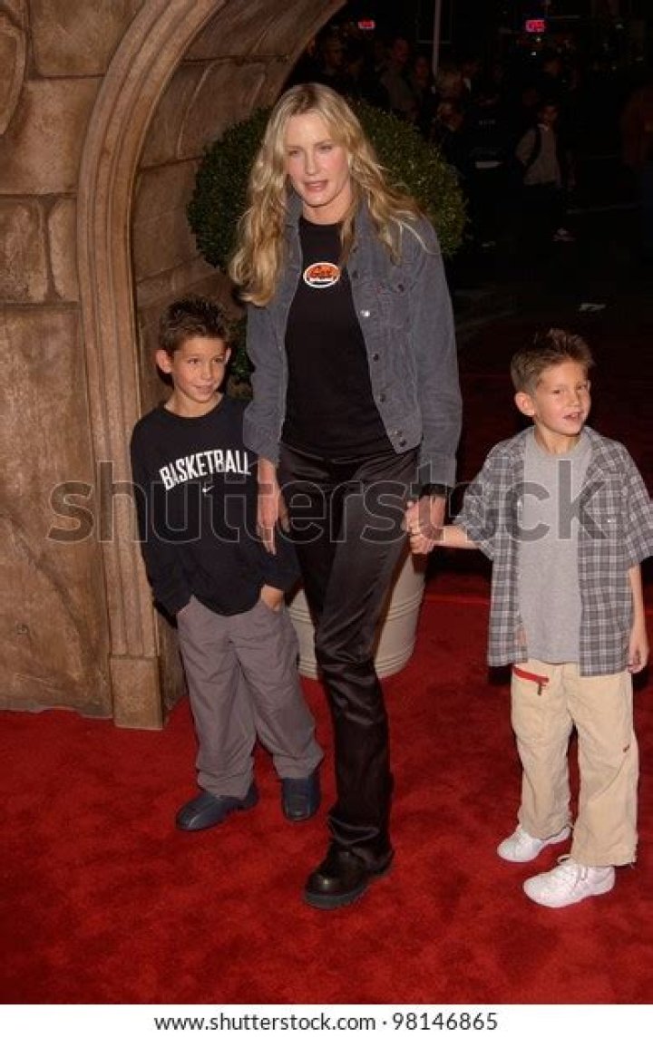 Daryl Hannah's Journey As A Mother: Insights Into Daryl Hannah Kids